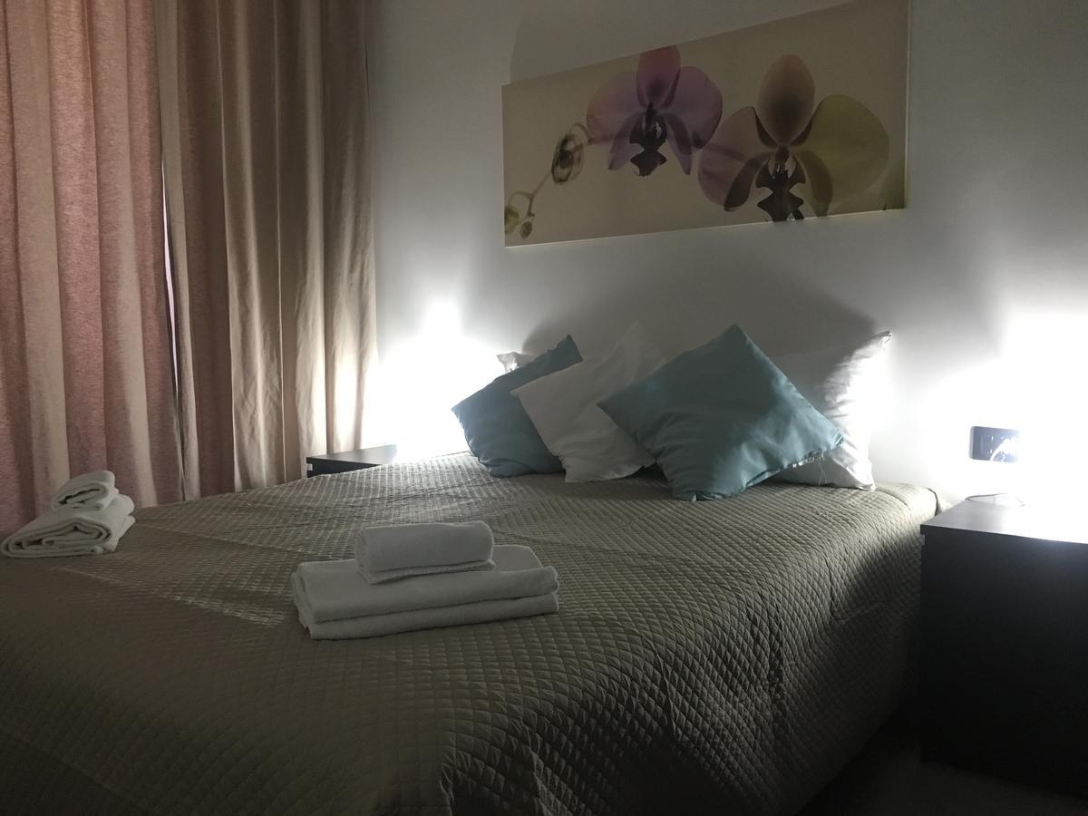 ナポリ Civico 7 Bed & Breakfast エクステリア 写真